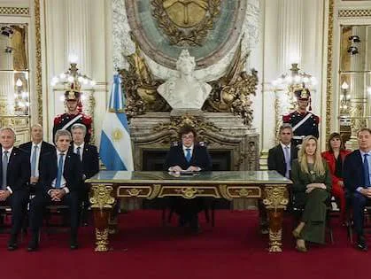 Milei presentó en Cadena la reforma del Banco Central
